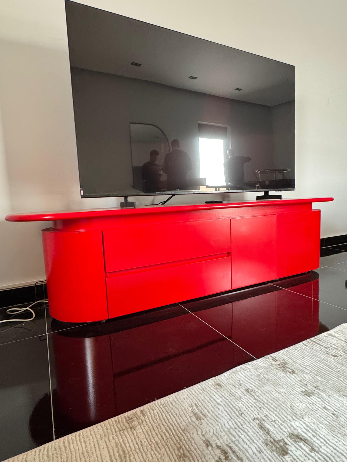 Rondo Modern Glossy TV Unit